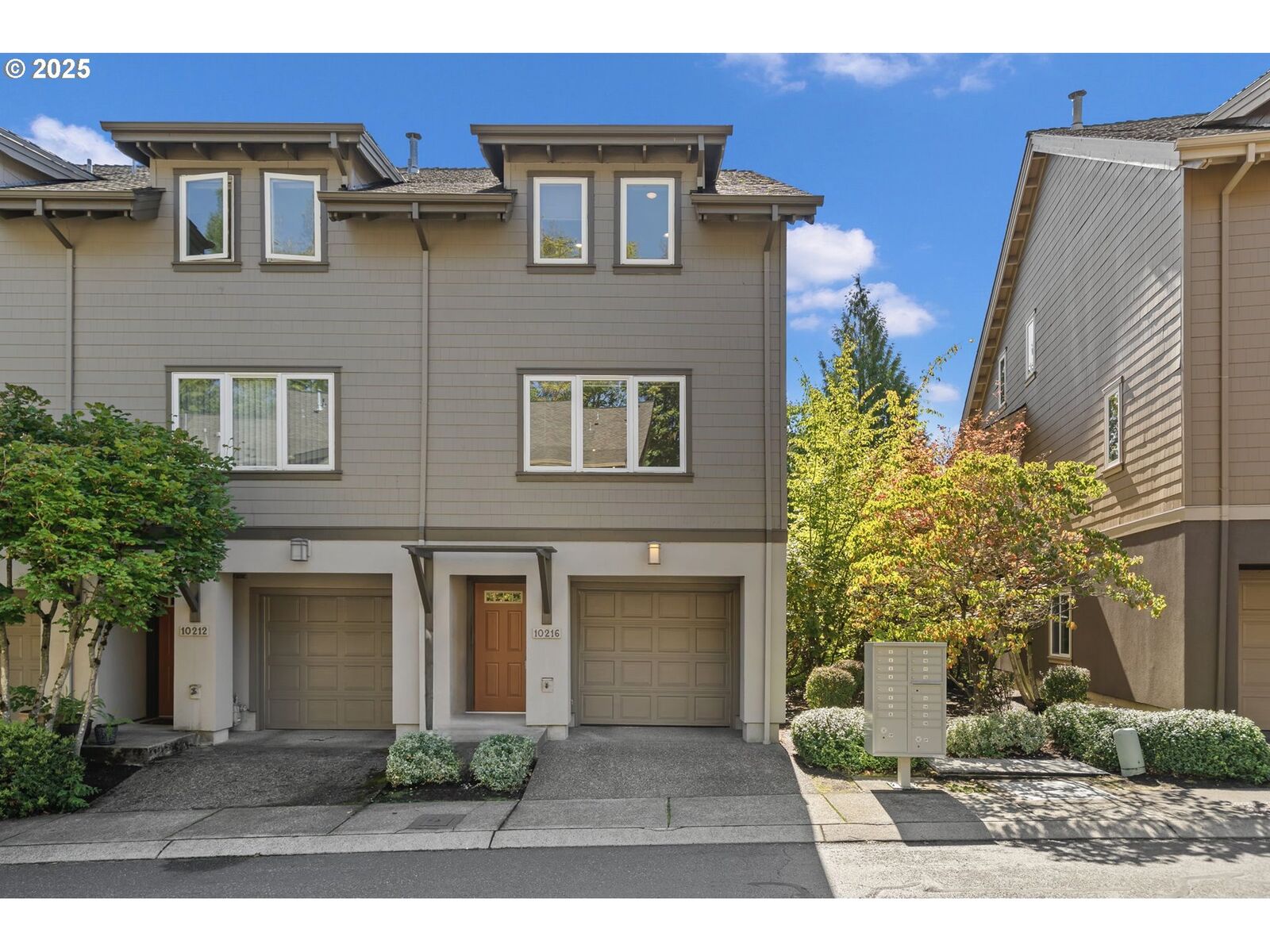 Property Photo:  10216 NW Alder Grove Ln  OR 97229 