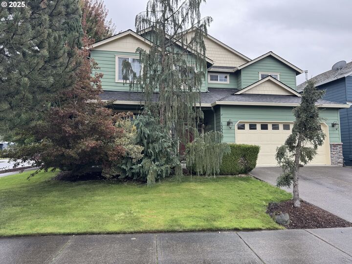 Property Photo:  15556 SE Gladys Rose Way  OR 97089 
