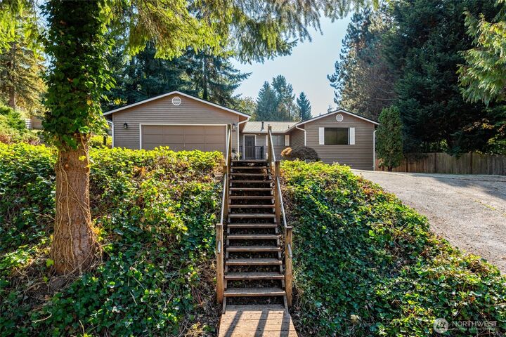 18428  146th Avenue NE  Woodinville WA 98072 photo