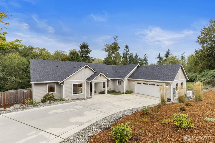9236 NE Country Woods Lane  Kingston WA 98346 photo