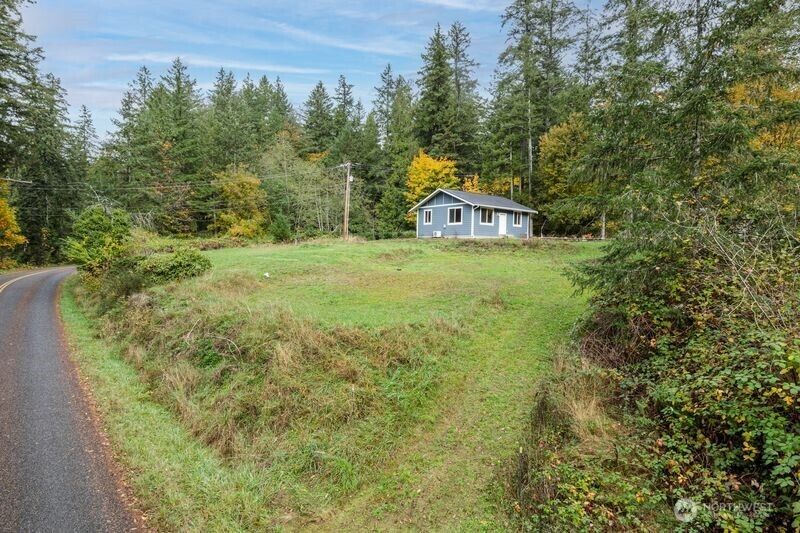 Property Photo: 161 Oak Street WA 98376