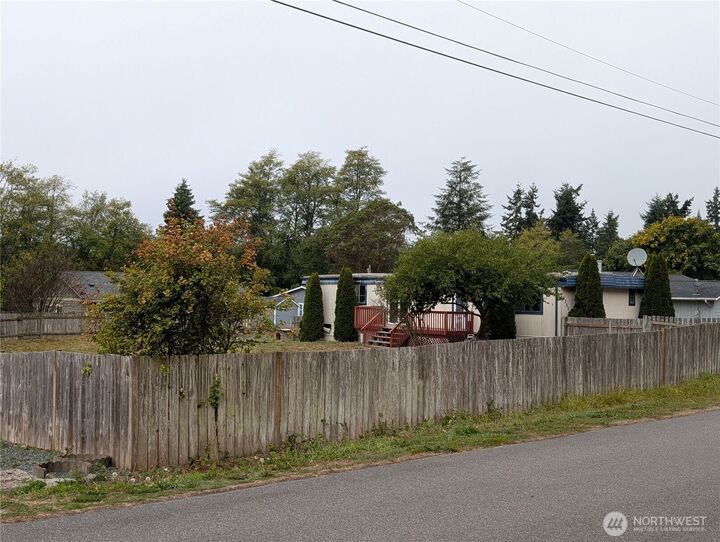 4357  Hunter Lane  Oak Harbor WA 98277 photo