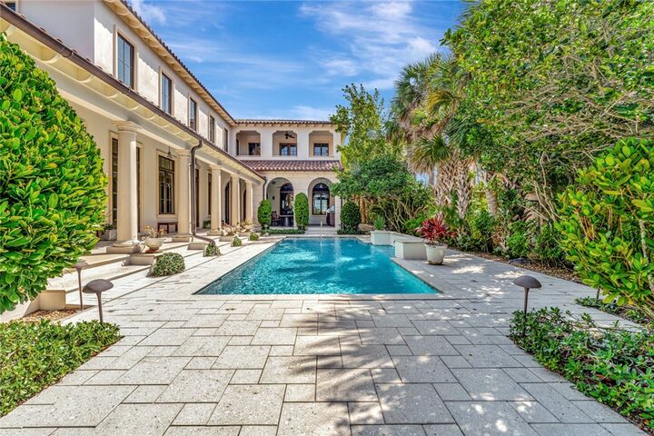 Property Photo: 3632 Ocean Drive FL 32963
