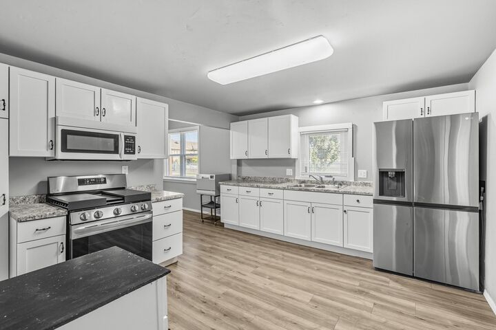 Property Photo: 131 Garfield Street WI 54303