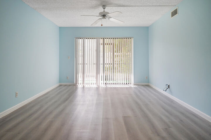 Property Photo: 10204 Mangrove Drive 103 FL 33437