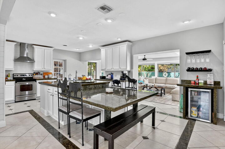 1517 SE 4th Court  Deerfield Beach FL 33441 photo