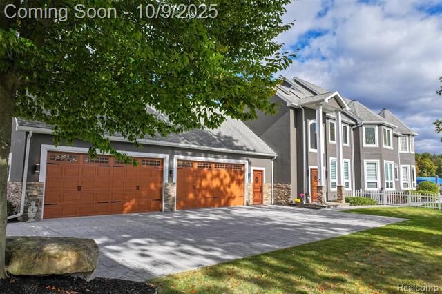 Property Photo:  16083 Whitehead Drive  MI 48451 