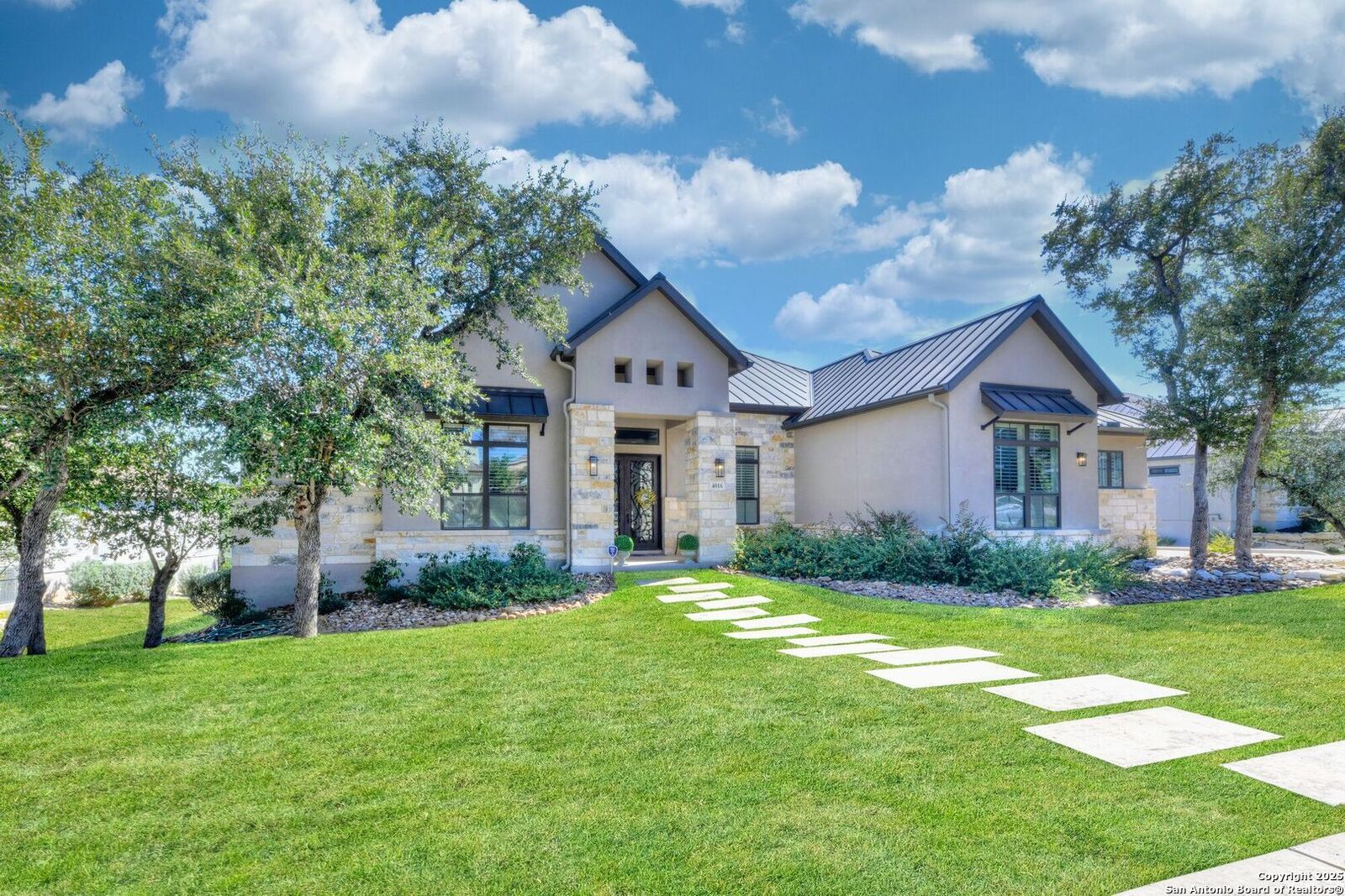 Property Photo:  4016 Abasolo  TX 78261 