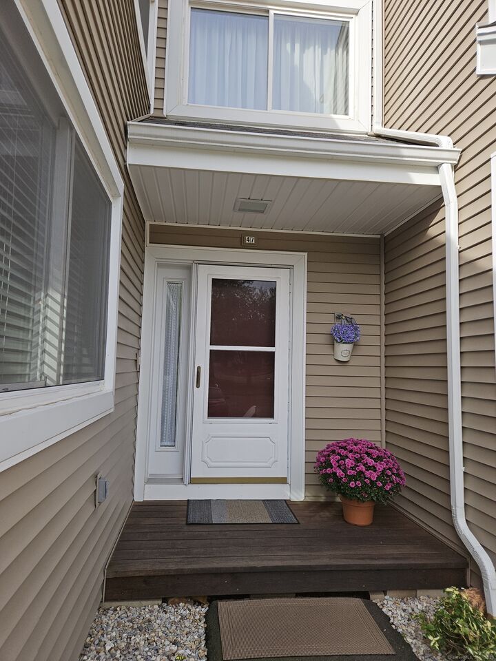 Property Photo:  47 Jerimoth Drive 47  CT 06405 