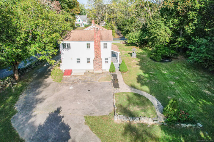 Property Photo:  2921 Nichols Avenue  CT 06611