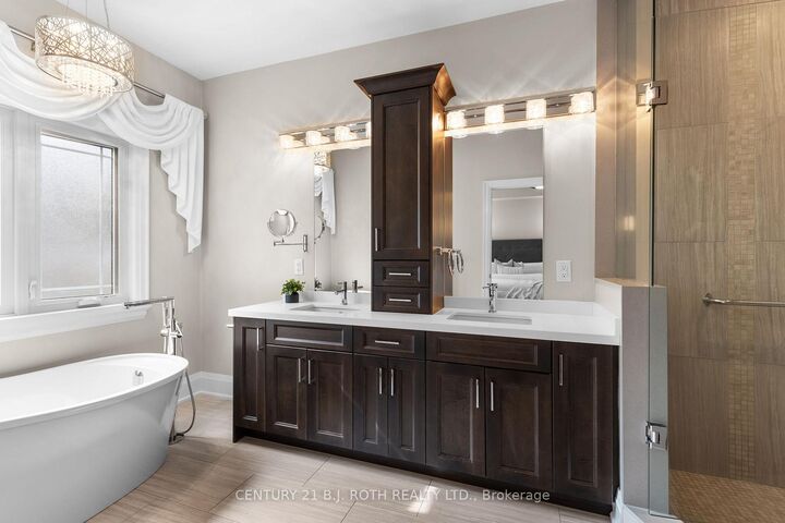 41 Osborn Street  Essa ON L0M 1B0 photo