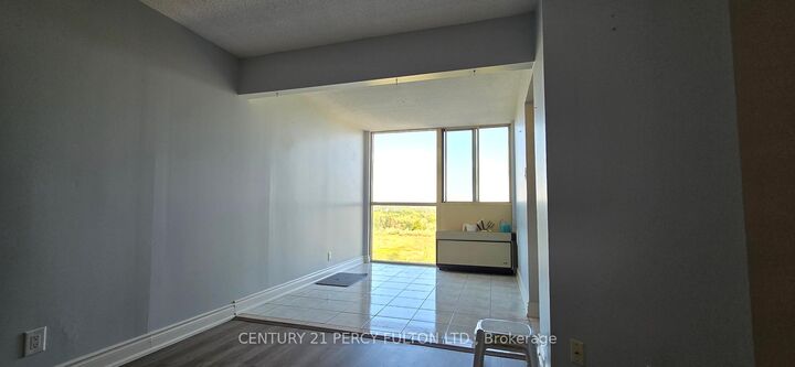 Property Photo:  61 Markbrook Lane 1103  ON M9V 5E7 