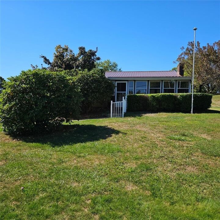 Property Photo: 695 Maxine Drive PA 15010
