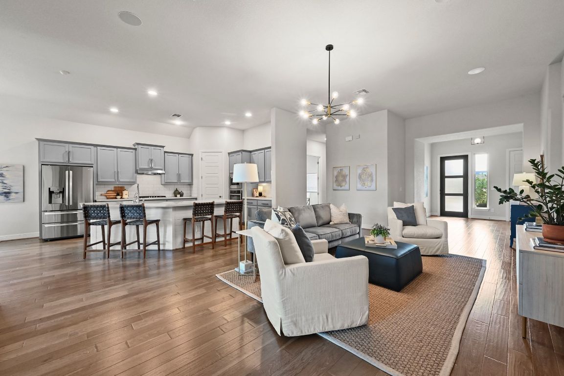 Property Photo:  216 Vista Village Cove  TX 78738 