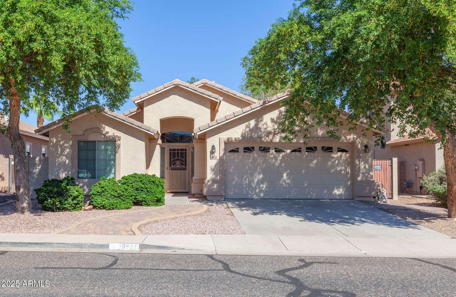 Property Photo: 16550 W Desert Lane AZ 85388