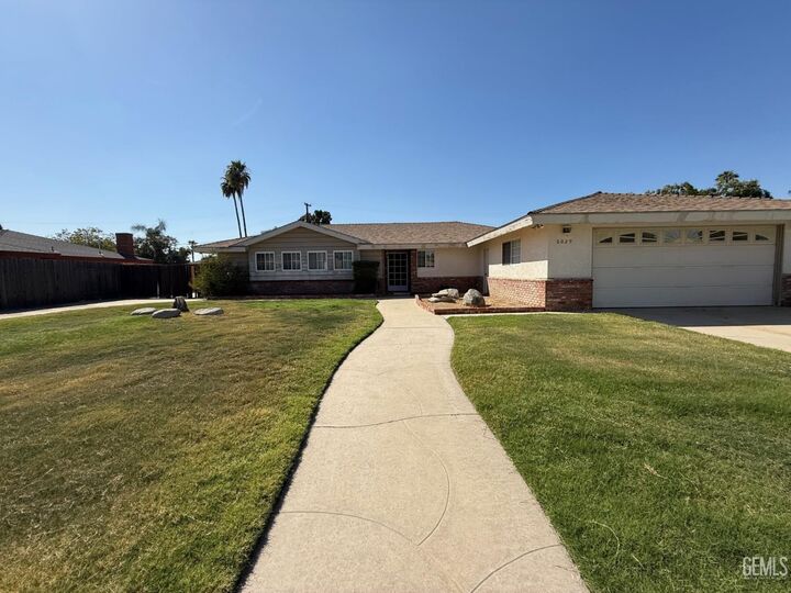 Property Photo: