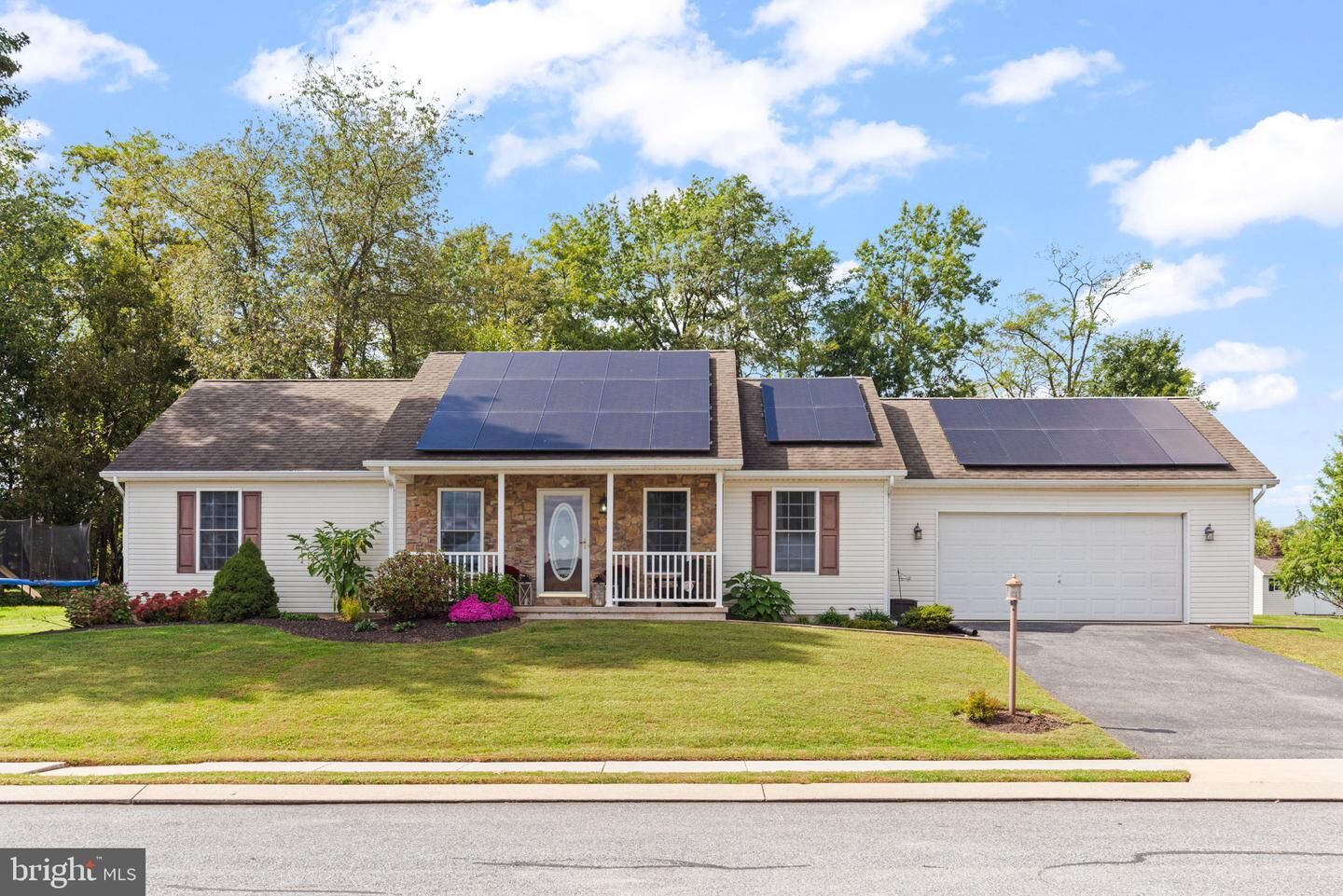 Property Photo:  108 Alder Court  PA 17345 