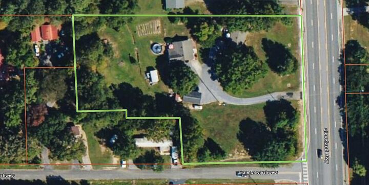 Property Photo: 3147 Cleveland Hwy GA 30721