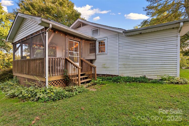Property Photo:  163 Pisgah View Road  NC 28806 