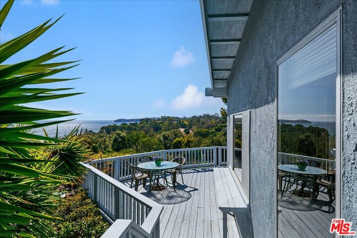 Property Photo: 27071 Sea Vista Dr CA 90265