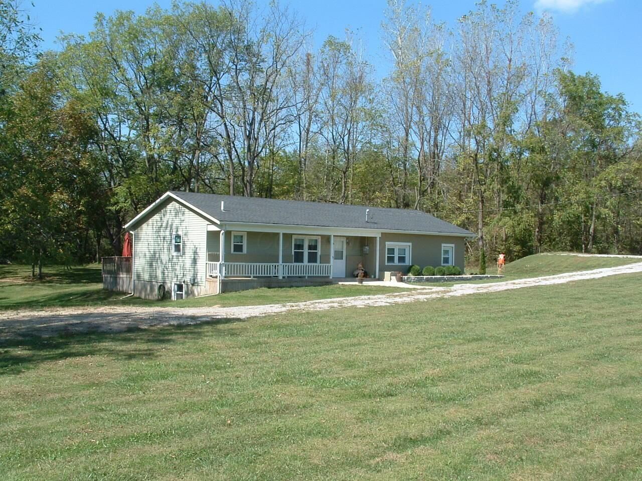 Property Photo: 6675 Castle Road OH 43031