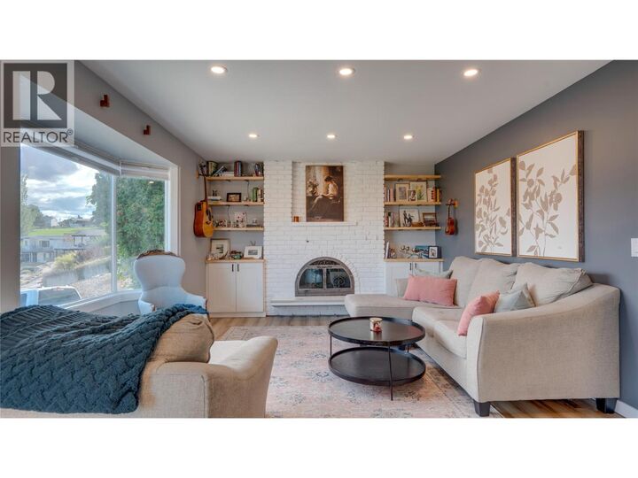 Property Photo: 3922 17 Avenue BC V1T 1C1