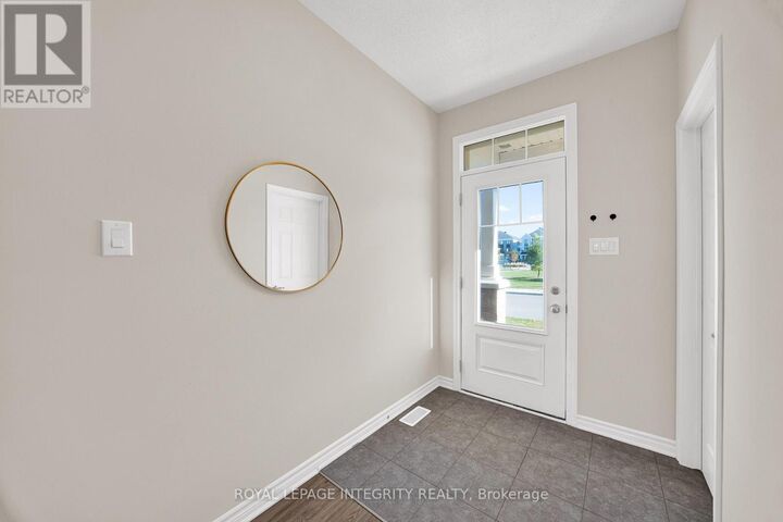 Property Photo:  215 Merak Way  ON K2J 6N7 