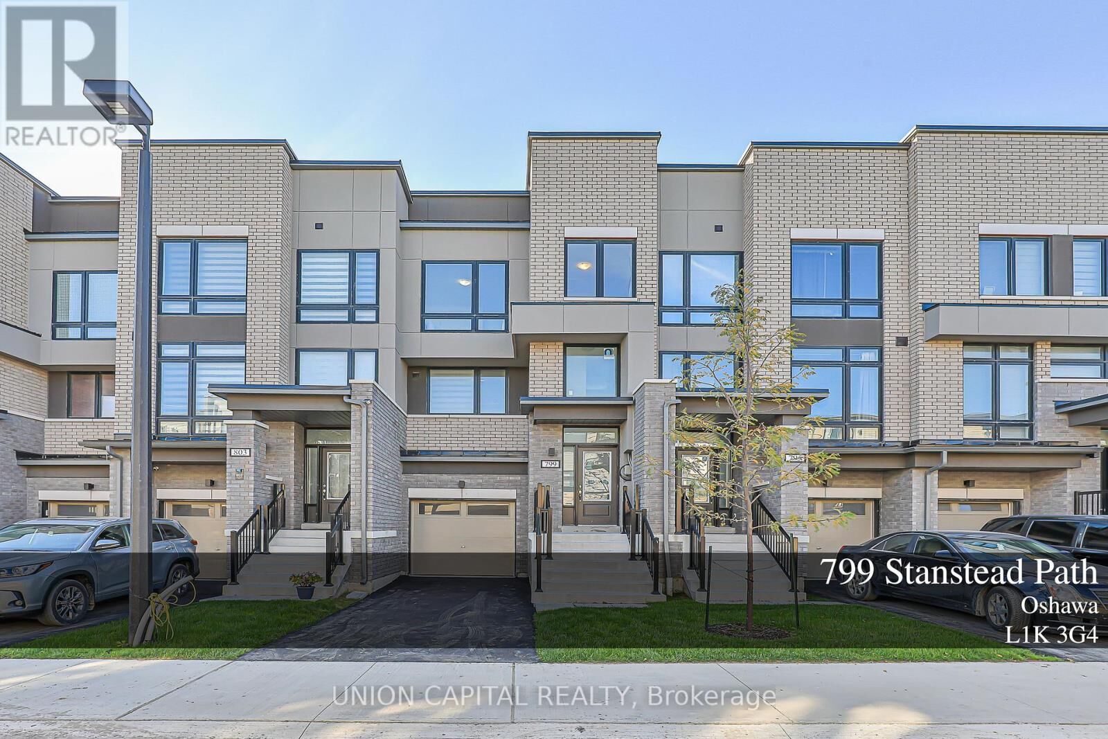 Property Photo:  799 Stanstead Path  ON L1K 3G4 