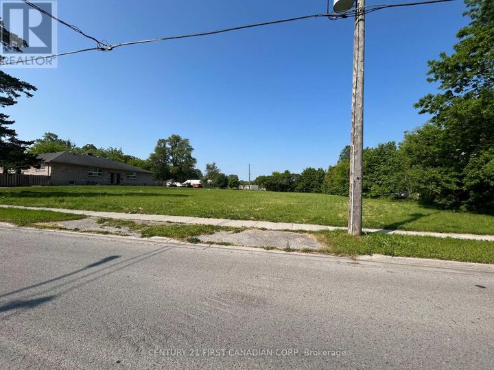 Property Photo:  225 Greenwood Avenue  ON N7J 3G5 