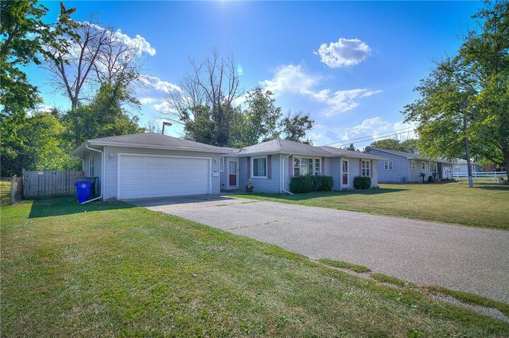 Property Photo: 3645 Fulton Avenue IL 62521