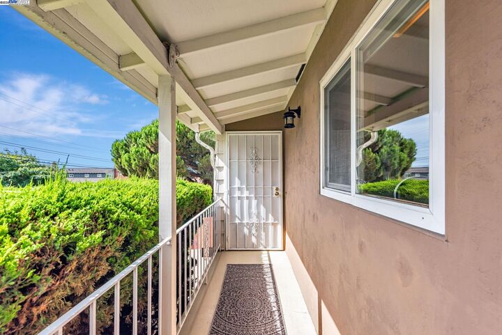 Property Photo:  16560 Cowell St  CA 94578 
