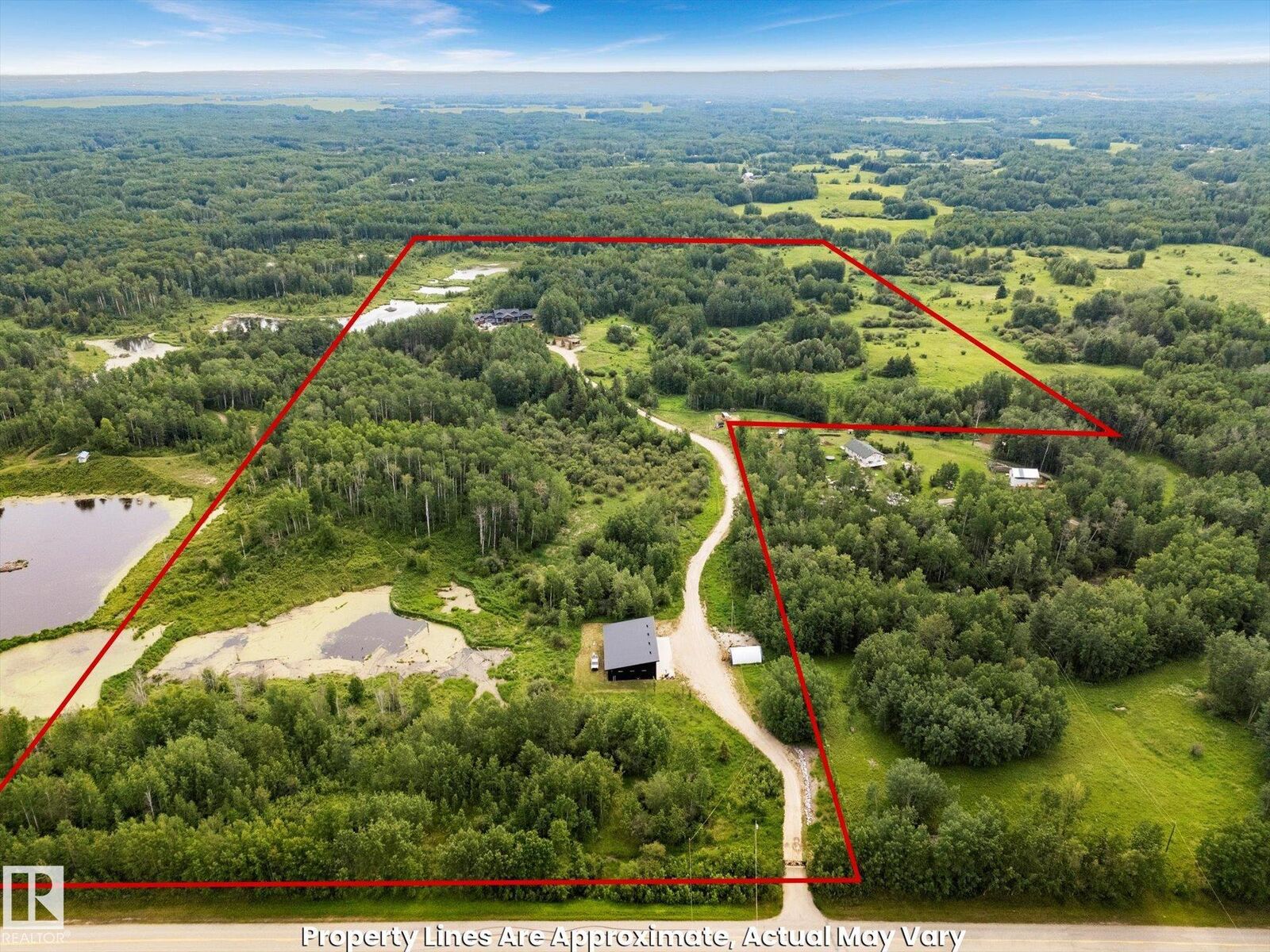 Property Photo:  53313 Rge Road 30  AB T7Y 0E2 