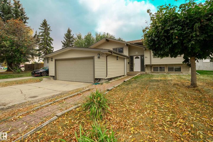 64 Greenwood Way  Sherwood Park AB T8A 0J5 photo