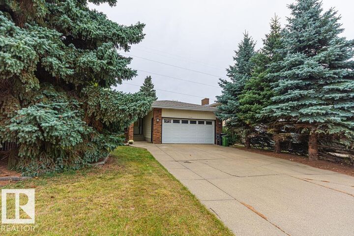 1720 89 Street NW  Edmonton AB T6K 2A9 photo