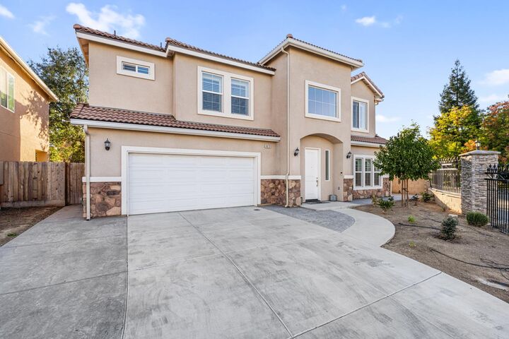 Property Photo:  4473 W Langden Drive  CA 93722 