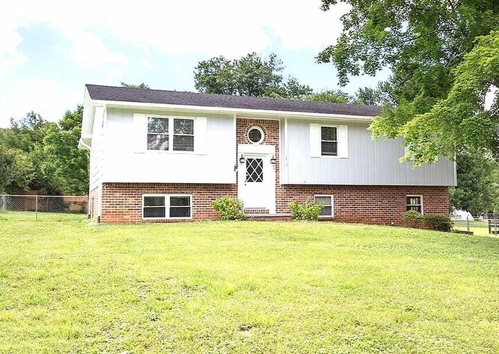 3410 NW Eveningside Drive NW  Cleveland TN 37312 photo