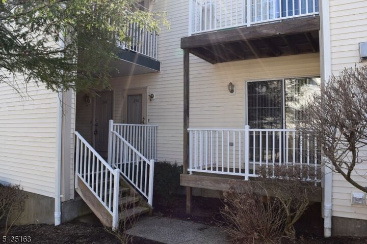 Property Photo: 250 Potomac Dr NJ 07920