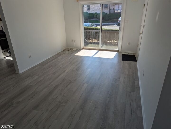 Property Photo:  1003 Normandy Ct  NJ 08822 