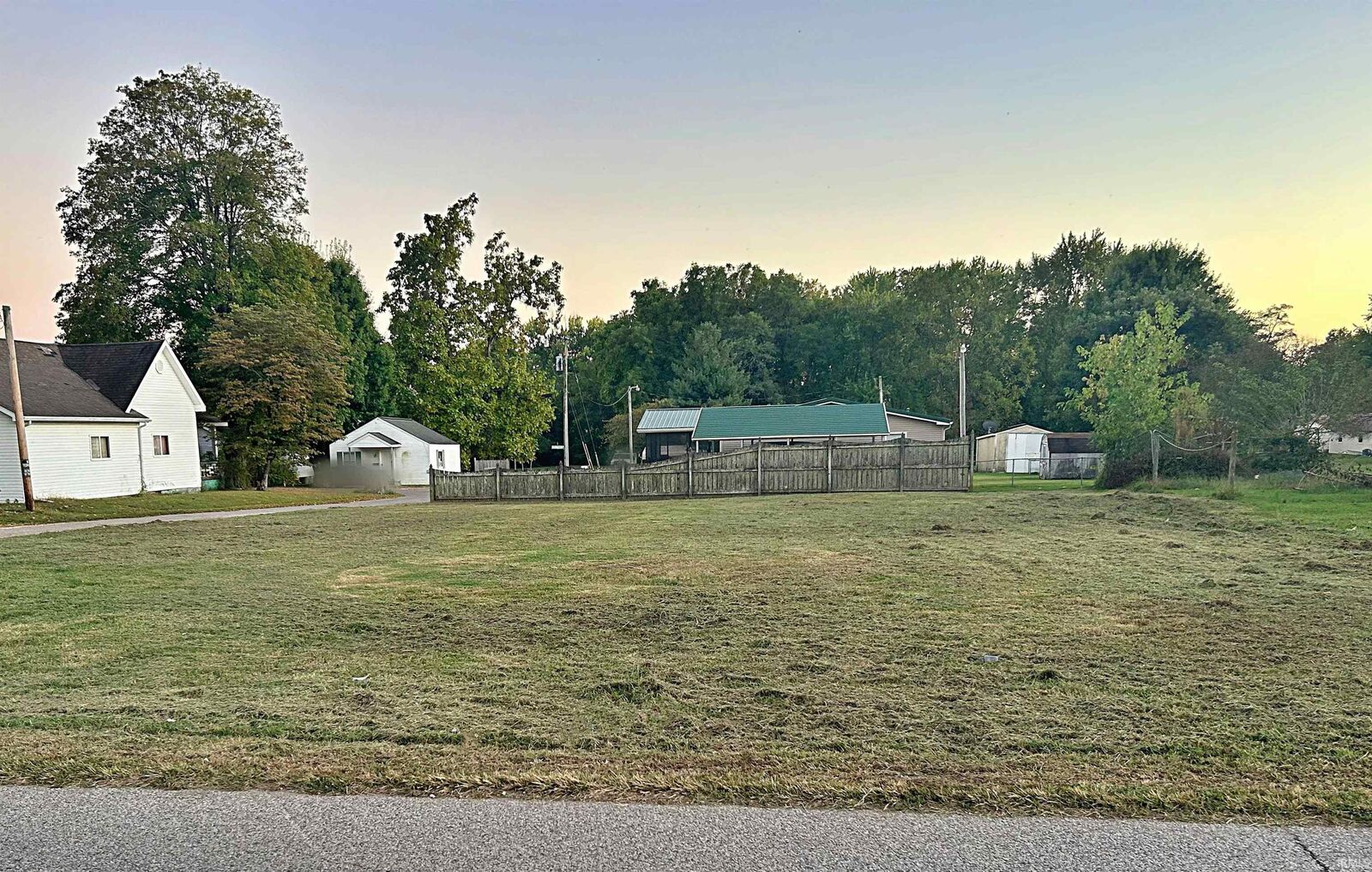 Property Photo:  1001 Maxwell Avenue  IN 47501 