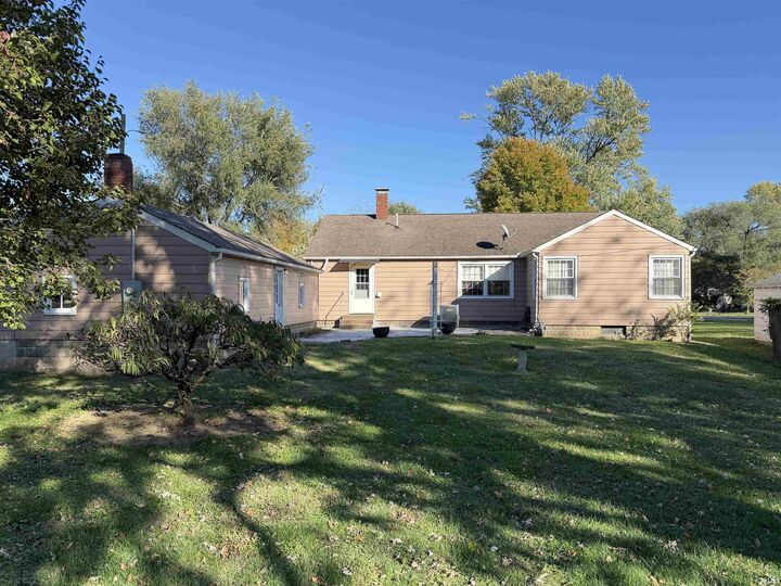 Property Photo:  322 N Washington Street  IN 47471