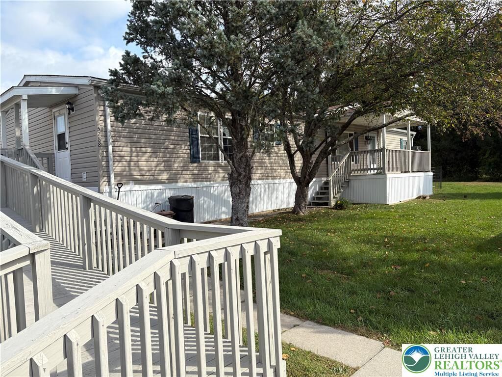 Property Photo:  5288 Brocton Court  PA 18062 