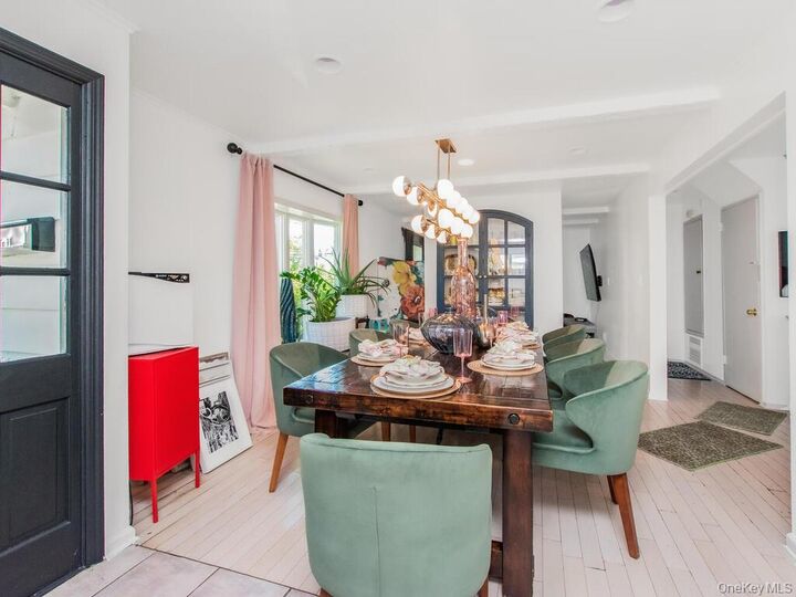 Property Photo:  129 Gailmore Drive  NY 10710 
