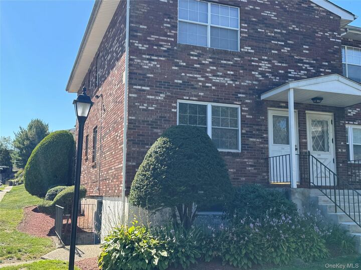 Property Photo:  276 Temple Hill Road 2201  NY 12553 