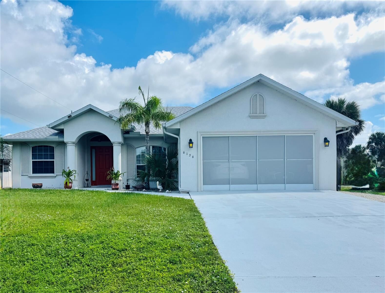 Property Photo:  6136 Catalan Street  FL 34224 