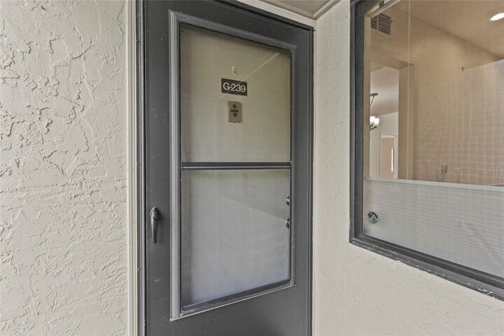 Property Photo:  1512 Pelican Cove Road 239  FL 34231 