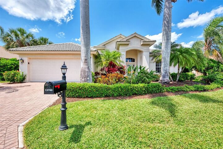 Property Photo: 13760 Long Lake Lane FL 33953