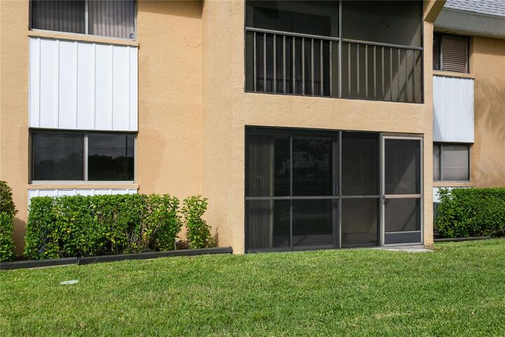 Property Photo:  503 Albee Farm Road B5  FL 34285 