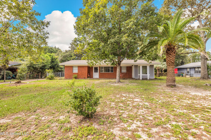 Property Photo: 341 Spratley Avenue MS 39531