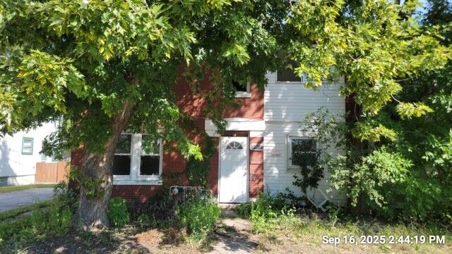 Property Photo:  14637 Center Avenue  IL 60426 
