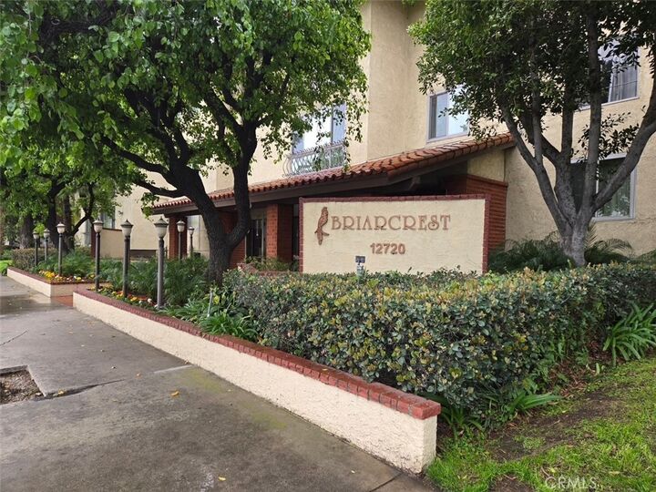 12720 Burbank 311  Valley Village CA 91607 photo